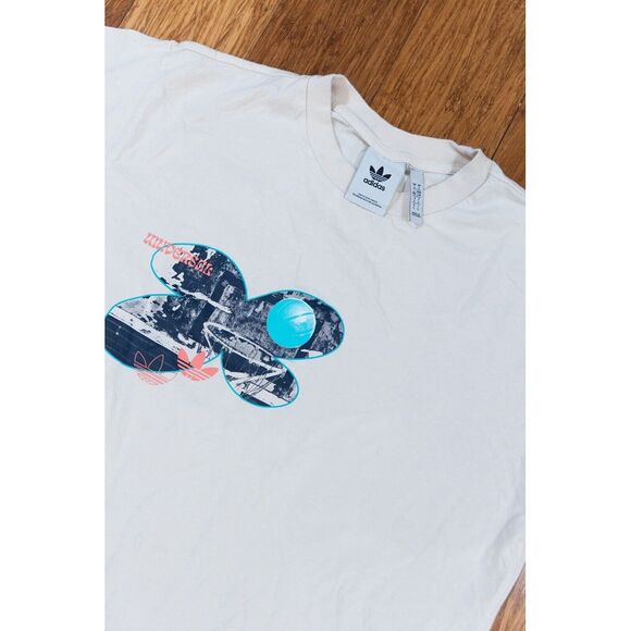 Adidas BBALL TShirt Mens Size‎ Large Graphic Print Cream Color Short Sleeve - Picture 1 of 9